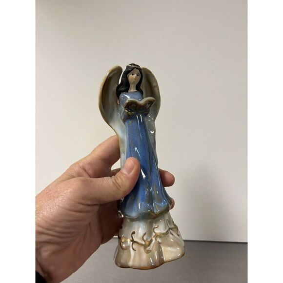 Porcelain Angel Figurine  7” Tall Reading Bible/Book. Great Condition - Picture 6 of 8